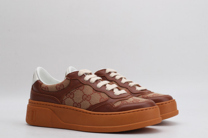 G*u*i low-top sneaker