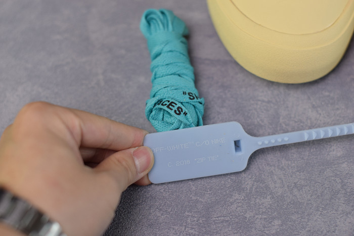 Off-White x Nike Blazer Mid “All Hallows Eve” AA3832-700