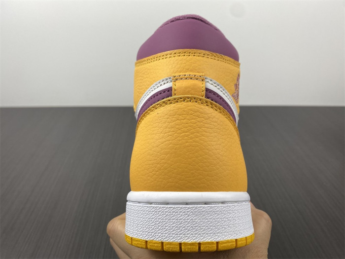 Air Jordan 1 High OG “Brotherhood” 555088-706