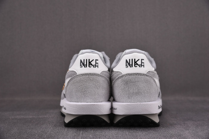 Fragment x Sacai x Nike LDWaffle “Wolf Grey” DH2684-001