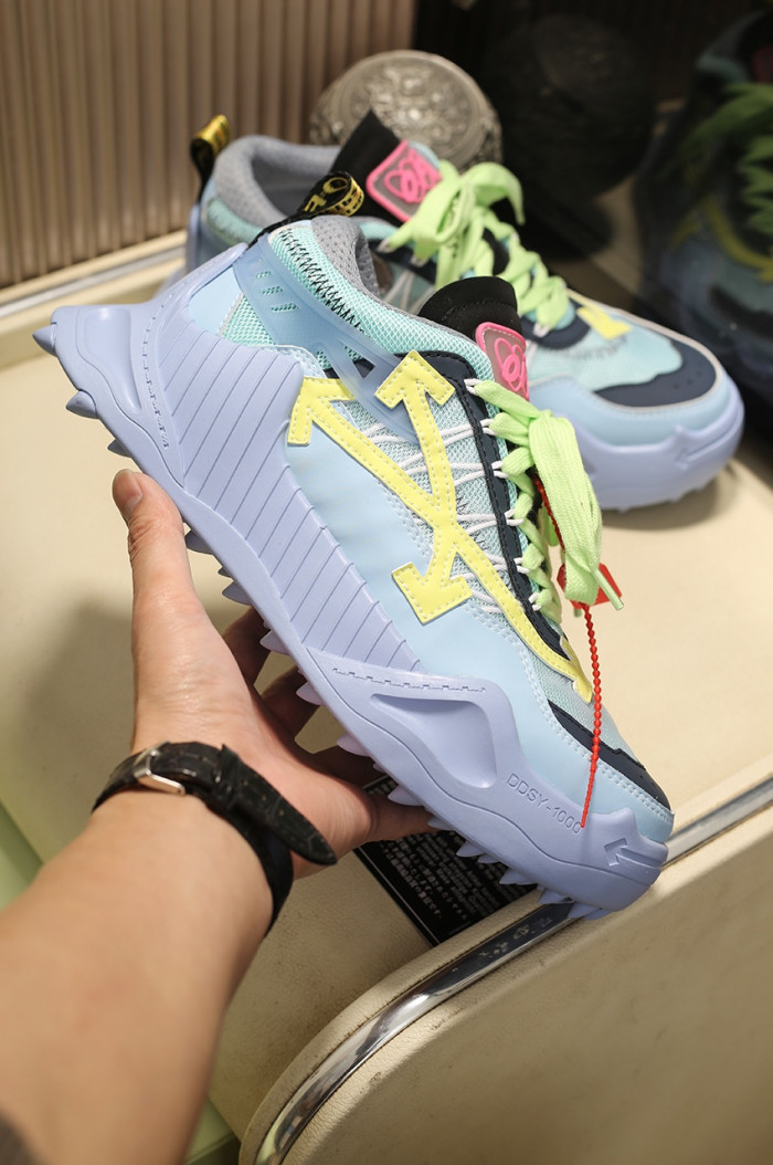 OFF-WHITE C/O ODSY-1000 SNEAKER