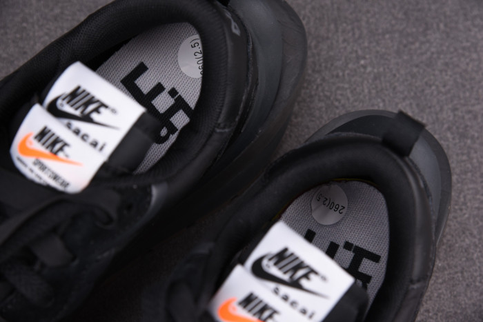 Nike Sacai x VaporWaffle