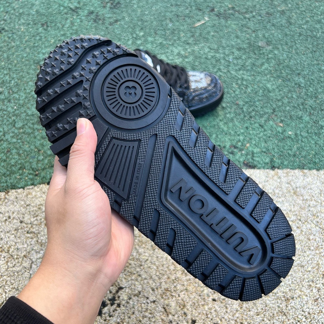 lv trainer maxi full of Di*m*nds black