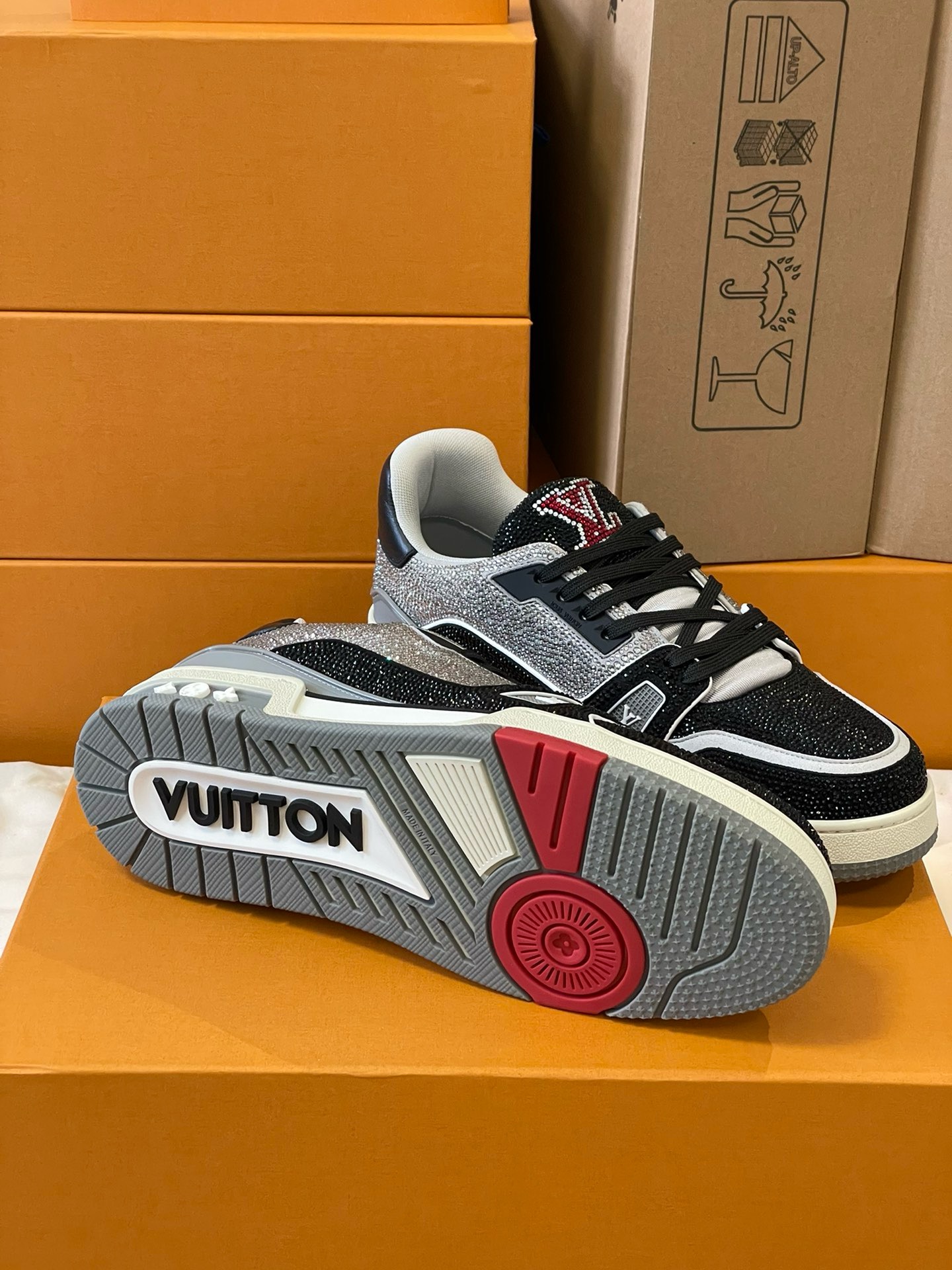 Loui Vuitto TRAINER SNEAKER